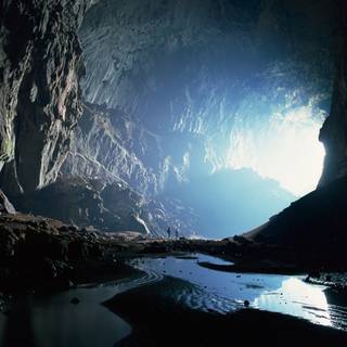 Dangerous cave wallpaper