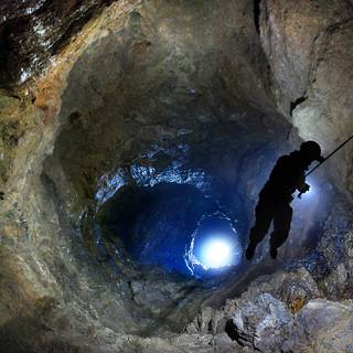 Dangerous cave wallpaper