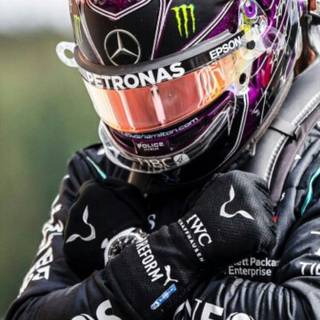 Lewis Hamilton helmet wallpaper