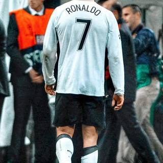 Ronaldo profile wallpaper