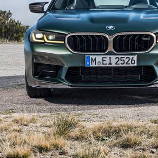 BMW M5 4k phone wallpaper