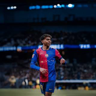 Lamine Yamal 4k PC wallpaper