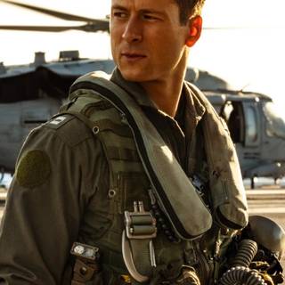 Top Gun: Maverick phone wallpaper