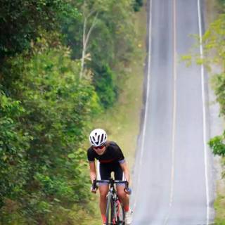 Cycling iPhone wallpaper