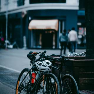 Cycling iPhone wallpaper