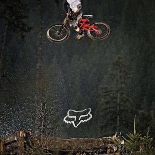 Cycling iPhone wallpaper