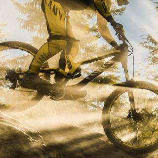 Cycling iPhone wallpaper