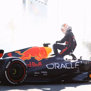 Red Bull desktop wallpaper