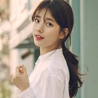 Bae Suzy desktop wallpaper