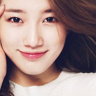 Bae Suzy desktop wallpaper