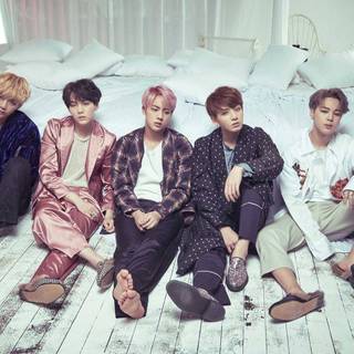 BTS Euphoria desktop wallpaper