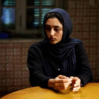 About Elly wallpaper