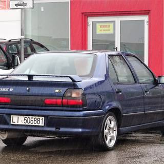 Renault 19 wallpaper