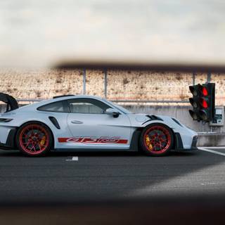 Porsche 911 GT3 RS 992 wallpaper