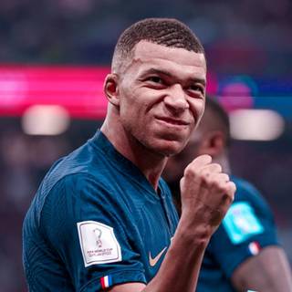 Kylian Mbappé iPhone wallpaper