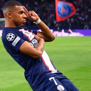 Kylian Mbappé iPhone wallpaper