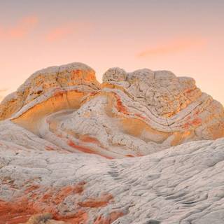 iPhone 13 mountain wallpaper