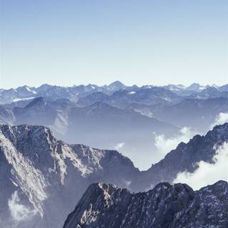 iPhone 13 mountain wallpaper