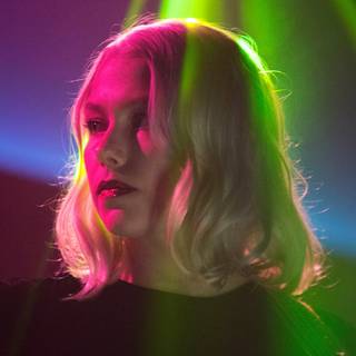 Phoebe Bridgers desktop wallpaper