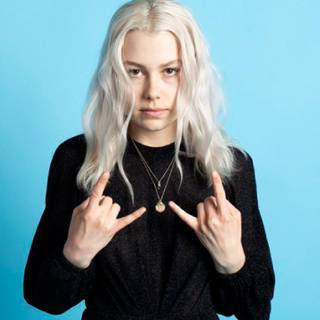 Phoebe Bridgers desktop wallpaper