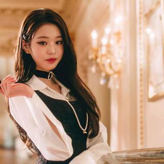 Ive Kpop desktop wallpaper