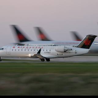 Bombardier CRJ100/200 wallpaper