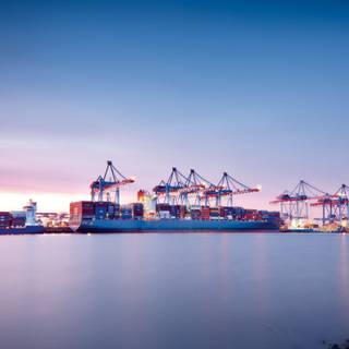 Shipping port wallpaper