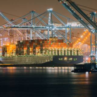 Shipping port wallpaper