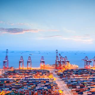 Shipping port wallpaper