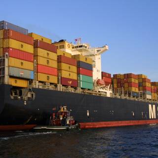 Shipping port wallpaper