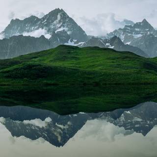 4k ultrawide mountains wallpaper
