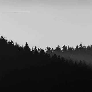 Minimal black desktop wallpaper