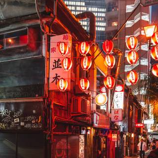 Street 4k iPhone wallpaper