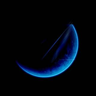 Black mobile phone wallpaper