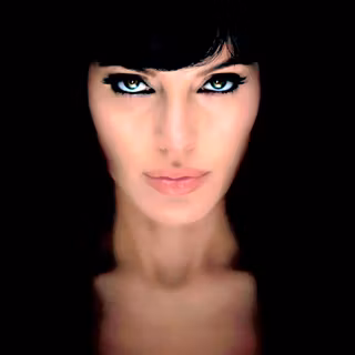 Angelina Jolie desktop wallpaper