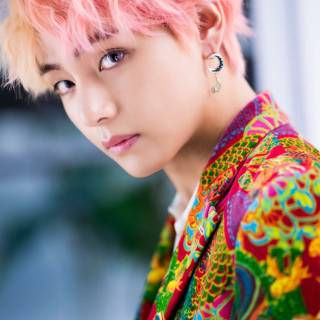 BTS V mobile wallpaper