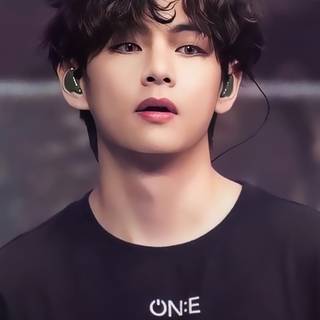 BTS V mobile wallpaper