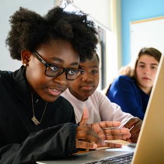 Coder girl wallpaper