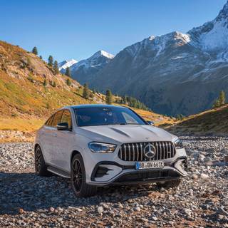 2026 Mercedes-Benz GLE Coupe wallpaper