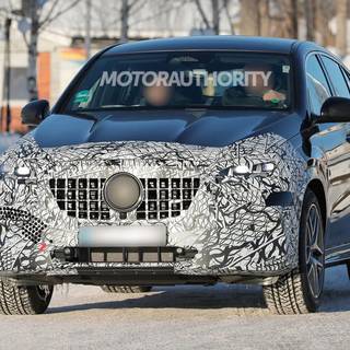 2026 Mercedes-Benz GLE Coupe wallpaper