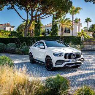 2026 Mercedes-Benz GLE Coupe wallpaper