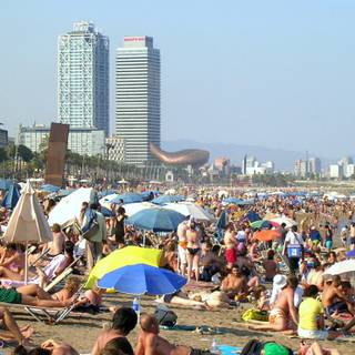 La Barceloneta wallpaper