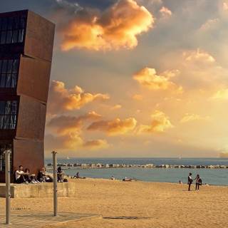 La Barceloneta wallpaper