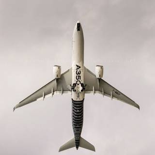 Airbus A350 iPhone wallpaper