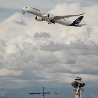 Airbus A350 iPhone wallpaper
