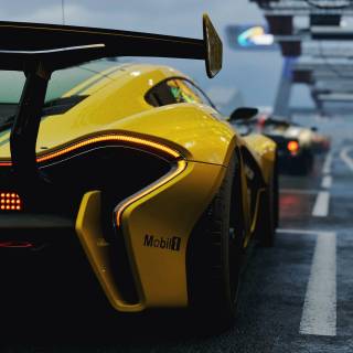 Yellow McLaren wallpaper