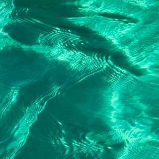 Turquoise water wallpaper