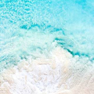Turquoise water wallpaper