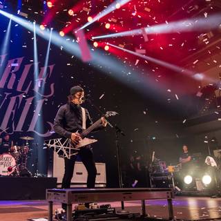 Pierce The Veil desktop wallpaper