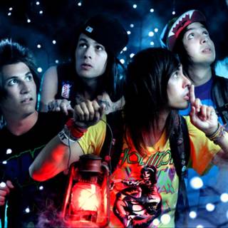 Pierce The Veil desktop wallpaper